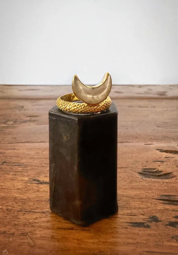 Priestess Ring