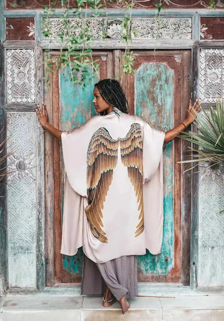 Viscose - Champagne with Caramel Wings
