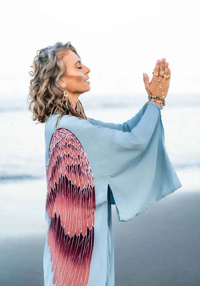 Viscose - Ice-blue with Aubergine Wings