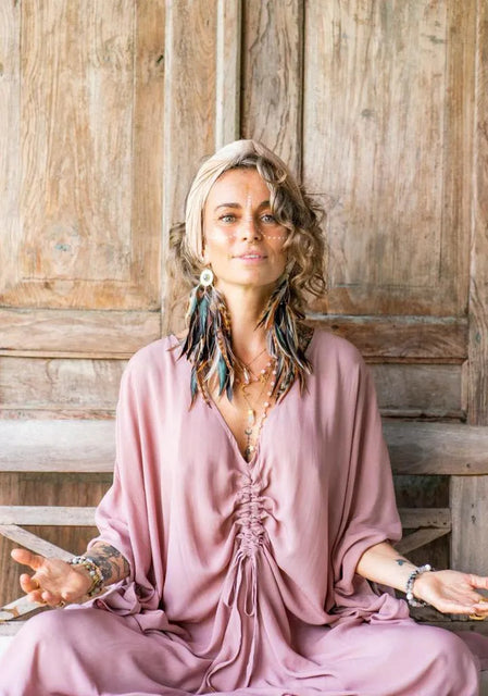 Feather Earrings: A Symbol of Mindfulness and Balinese Artistic Tradition