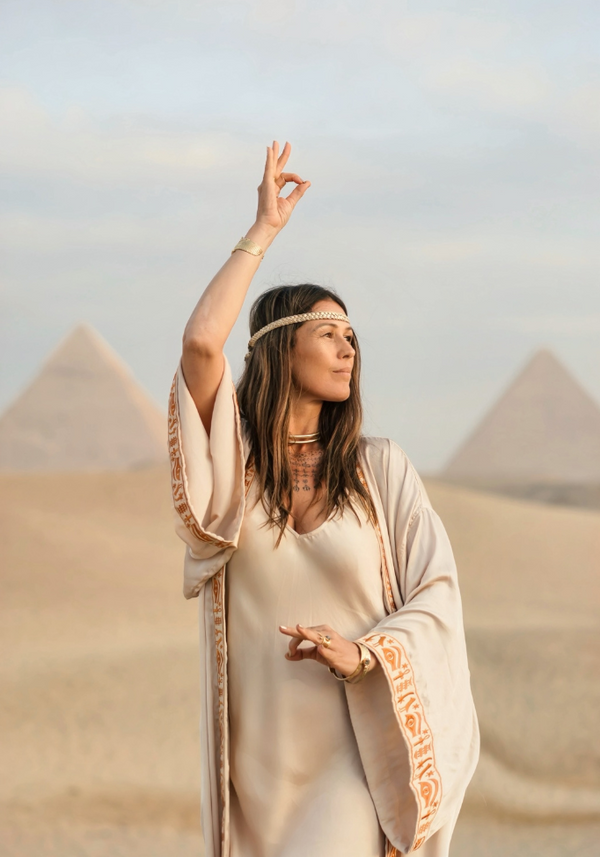 EGYPTIAN SAND - VIS SATIN - SUNSET TRIM
